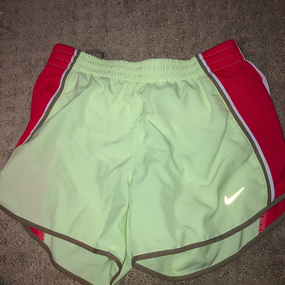 NIKE NEON SHORTS
